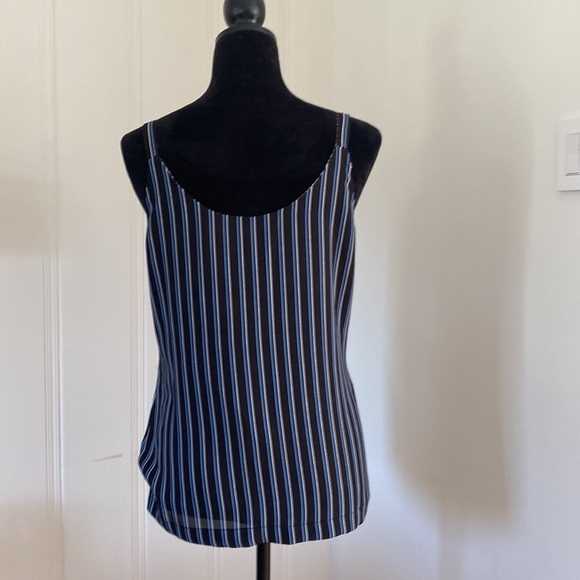 WHBM Reversible Top - Picture 2 of 4